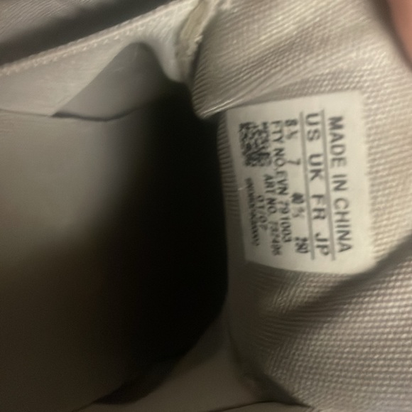 Golf shoes -  leather.  In excellent condition. - Picture 5 of 5